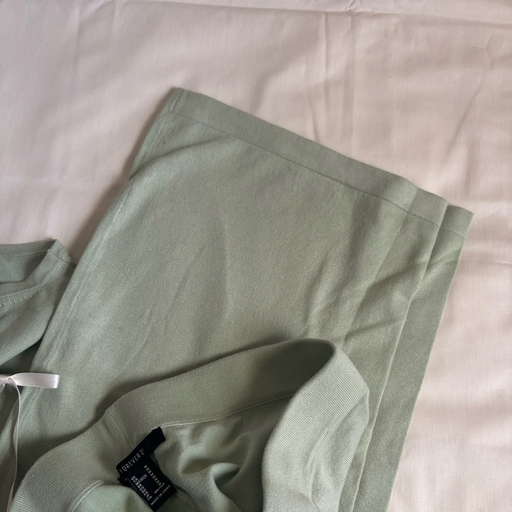 𐙚 Forever 21 Green Set - Picture 7 of 9